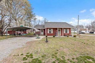 215 E  Virginia St, Morley, MO 63767