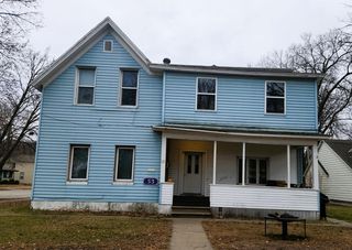 53 W  9th St #4, Winona, MN 55987