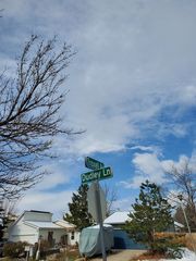 2836 Troxell Ave, Longmont, CO 80503