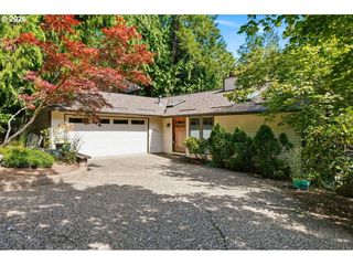 6630 SW Ventura Dr, Tigard, OR 97223