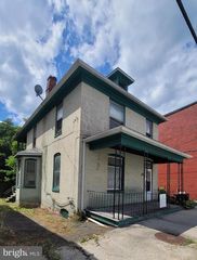 552 N  Mechanic St, Cumberland, MD 21502