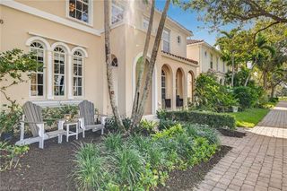 6096 Towncenter CIR, Naples, FL 34119