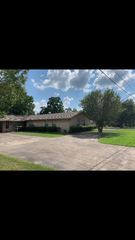 102 Gatewood Ln, Lufkin, TX 75904