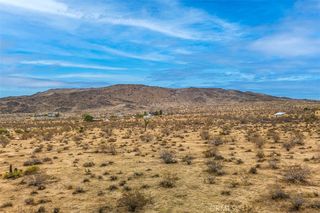 1234 Acoma Trl, Landers, CA 92285