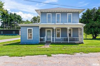 308 N  Mill St, Athens, IL 62613