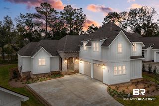 884 Geranium Dr, Fairhope, AL 36532