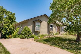 1128 NE Lindsay Ave, Lees Summit, MO 64086