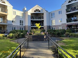 15530 NE Knott St #28, Portland, OR 97230