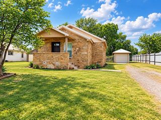 711 S  Randall Ave, Elk City, OK 73644