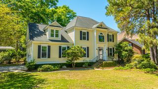 617 Hobcaw Bluff Dr, Mount Pleasant, SC 29464