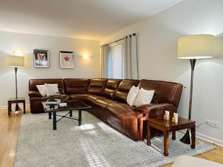 Address Not Disclosed, Lake Forest, IL 60045
