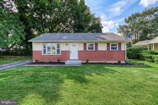 3807 N  Sylvan Dr, York, PA 17402