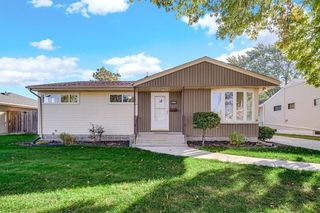 7905 Jackson Ave, Munster, IN 46321