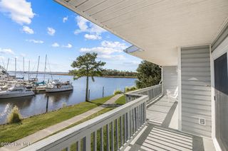 2213 Harbourside Drive, New Bern, NC 28560