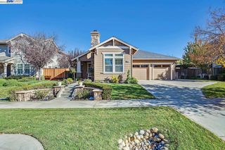 2417 Decker Ln, Livermore, CA 94550