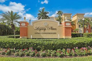 11024 Legacy Dr #204, Palm Beach Gardens, FL 33410