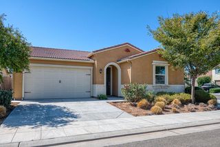 3830 Saginaw Ave, Clovis, CA 93619