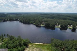 E  Lake Dr #25, Statesboro, GA 30458