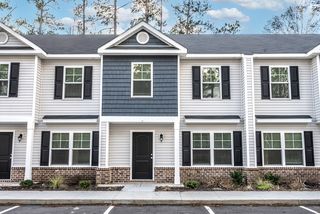 103 Blandford Villas Dr, Rincon, GA 31326