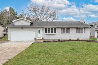 3620 Chelsea Dr, Brunswick, OH 44212
