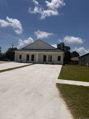 8040-8042 Ned Ave, Baton Rouge, LA 70820