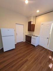 3150 W  Cermak Rd #2MF, Chicago, IL 60623