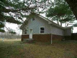 10277 W  Highway 50, Bedford, IN 47421