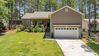 50 Old Hunt Rd, Pinehurst, NC 28374