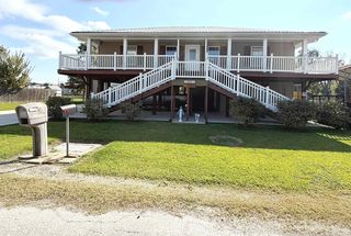 305 Rj Dr, Chauvin, LA 70344