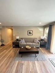 1398 Quechee Hartland Rd #1, Hartford, VT 05047