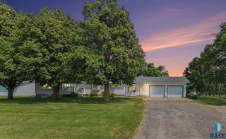 520 S  Pleasant Ave, Ramona, SD 57054