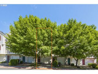 17355 SW Novato Ln, Beaverton, OR 97078