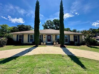 1158 Knight Dr, Columbus, GA 31906