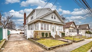 64 Washburn Avenue, Freeport, NY 11520