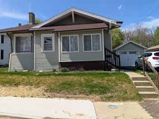 902 E  Tipton St, Huntington, IN 46750