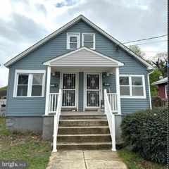 217 W  Elmer St #B, Vineland, NJ 08360