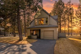 57985 Silver Fir Cir #2, Bend, OR 97707