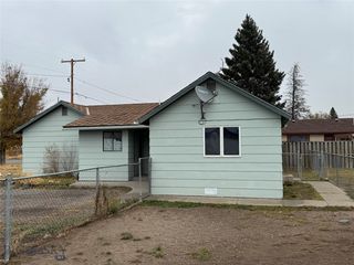 418 E  2nd Ave, Big Timber, MT 59011