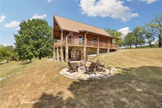 939 Terra Vista Rd, Berryville, AR 72616