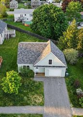 6 Stephanie Drive, Gorham, ME 04038