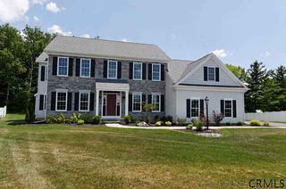 15 SPRING FARM Lane, Guilderland, NY 12084