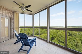 19355 Cypress Ridge Ter #1017, Lansdowne, VA 20176