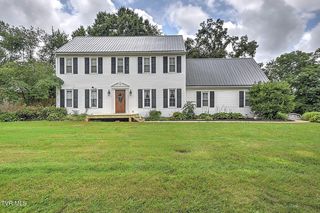 20004 Avondale Rd, Abingdon, VA 24211