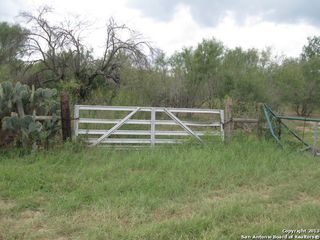 00 CR 763 LOT A0290, Devine, TX 78016