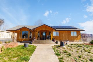660 N  Juniper St, Hildale, UT 84784
