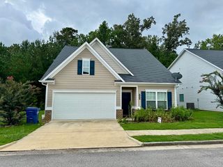 132 Light Ln, Oxford, AL 36203