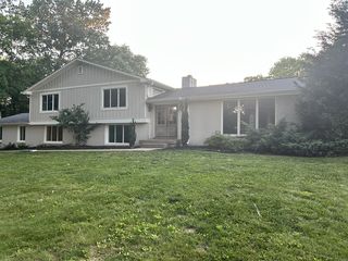 1433 Keesee Rd, Clarksville, TN 37040