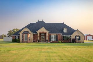 24191 E  996th Rd, Weatherford, OK 73096