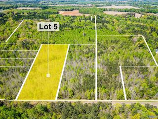 5 Gatlin Rd, Toney, AL 35773