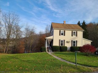 122 Nelson Rd, South Fork, PA 15956